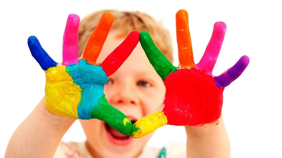 Colourful-Kids-Hands2